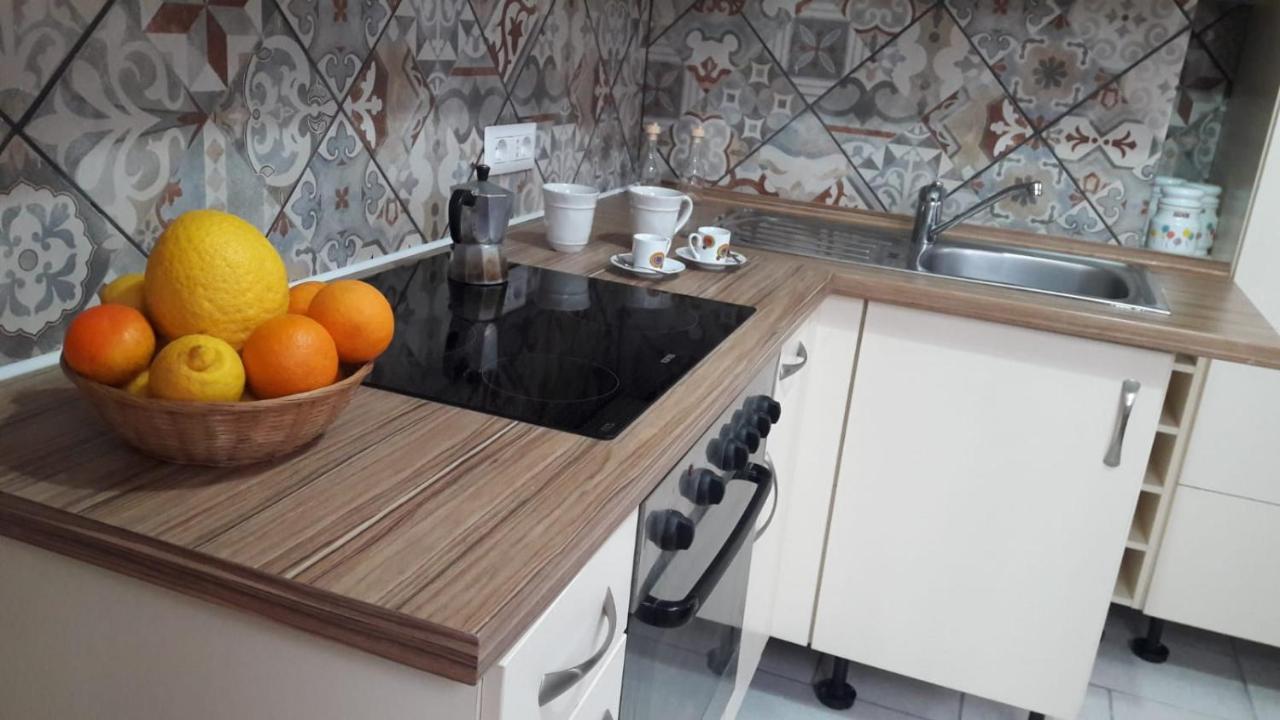 Estia Holidays Apartments - Taormina Bagian luar foto