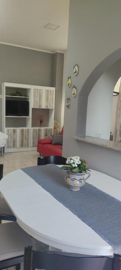 Estia Holidays Apartments - Taormina Bagian luar foto